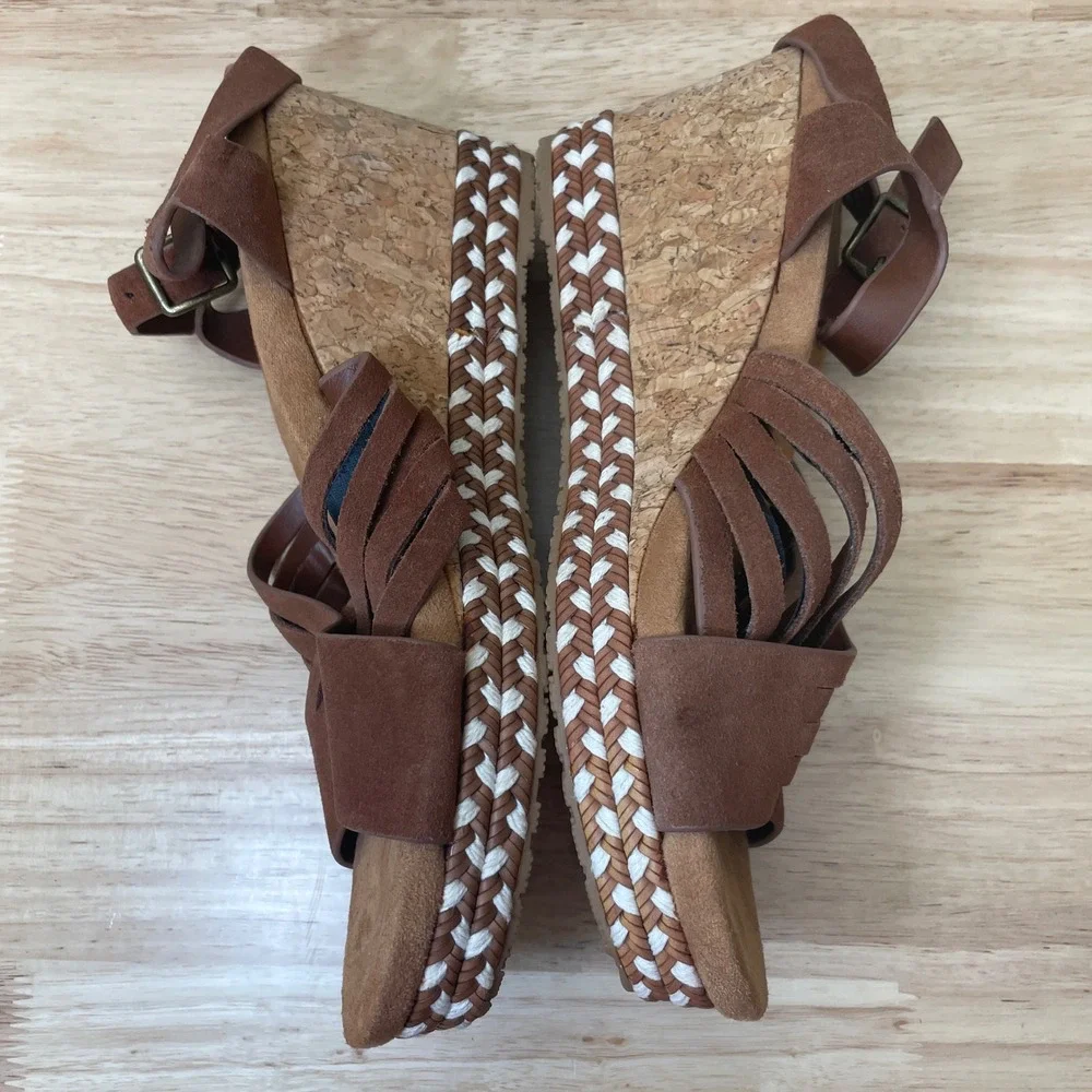 Zodiac Paola Women's Brown Suede Strappy Wedge Sandals Size 10M - Picture 4 of 11